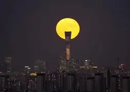 九游体育官网-今晚体能课后；巴塞罗那更衣室发声备战欧联；悬念犹存；阵容厚度经受考验